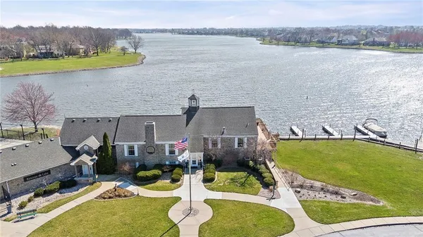 $399,900 | 4070 Southwest Lido Drive, Lee's Summit, MO 64082