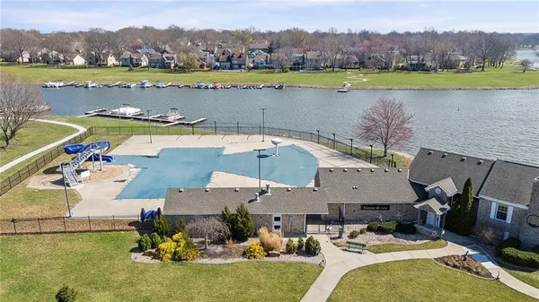 $399,900 | 4070 Southwest Lido Drive, Lee's Summit, MO 64082