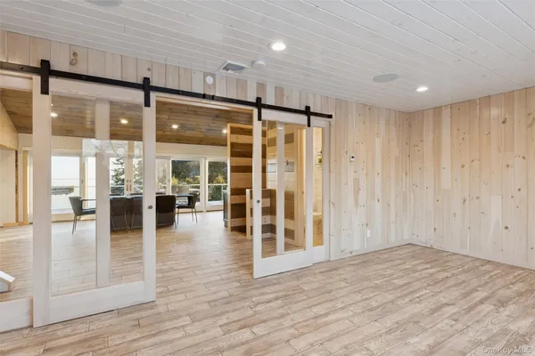 $2,750,000 | 18 Matilda Court, Bayport, NY 11705