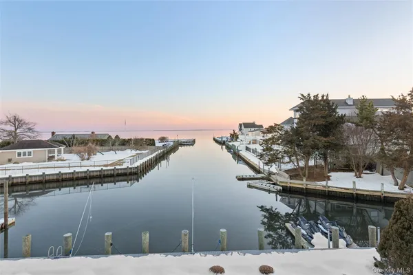 $2,750,000 | 18 Matilda Court, Bayport, NY 11705