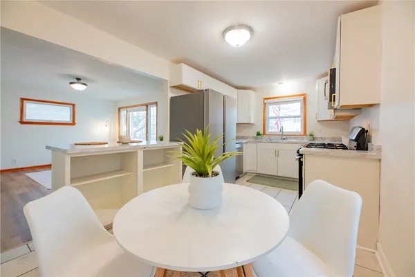 $2,200 | 416 West Spruce Street, East Rochester, NY 14445