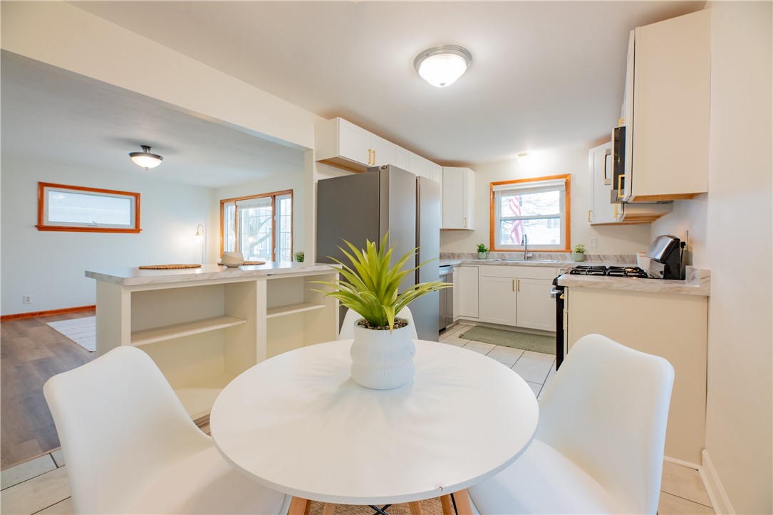 416 West Spruce Street East Rochester, NY 14445 - Photo 14 of 34 Kitchen