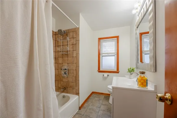 $2,200 | 416 West Spruce Street, East Rochester, NY 14445