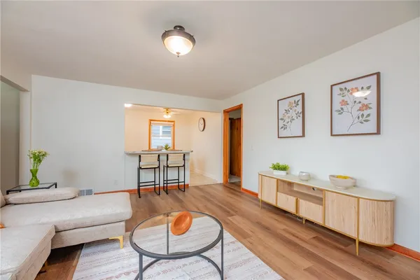 $2,200 | 416 West Spruce Street, East Rochester, NY 14445