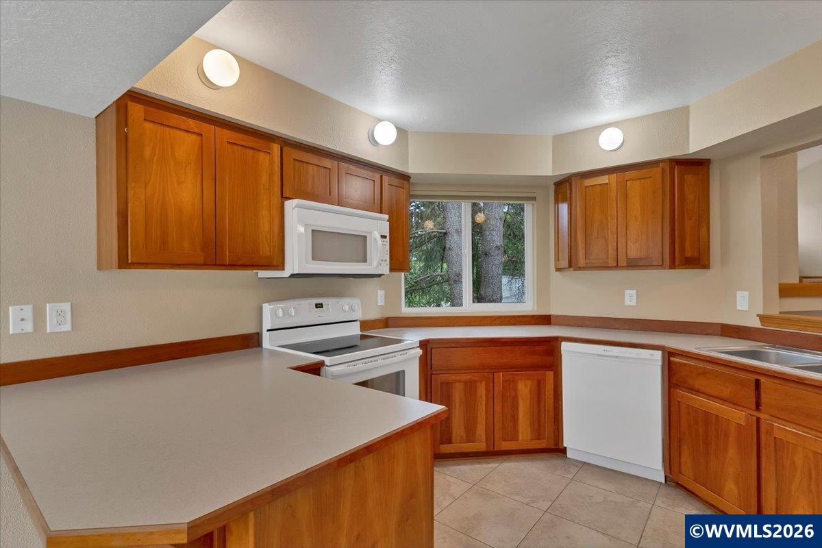 2572 Arroyo Ridge Salem, OR 97304 - Photo 24 of 50