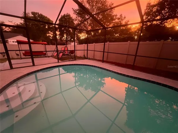 $630,000 | 540 Sheridan Drive, Palm Harbor, FL 34684