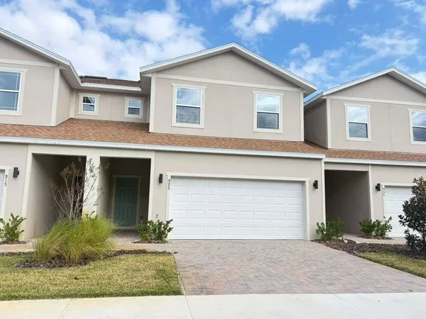 $359,000 | 925 Lakefront Village Drive, Clermont, FL 34711