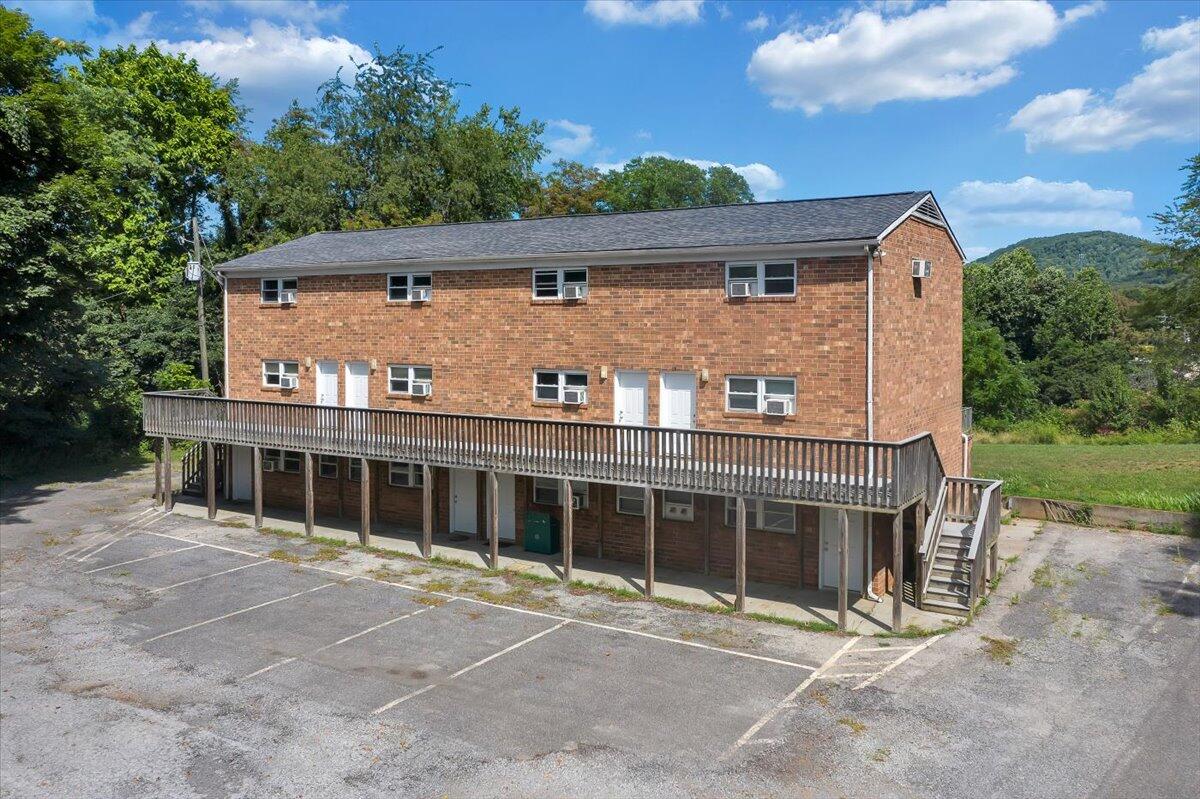 205 Nolens Hill Road Ferrum, VA 24088 - Photo 2 of 61 02-Rapid Imagery-7146