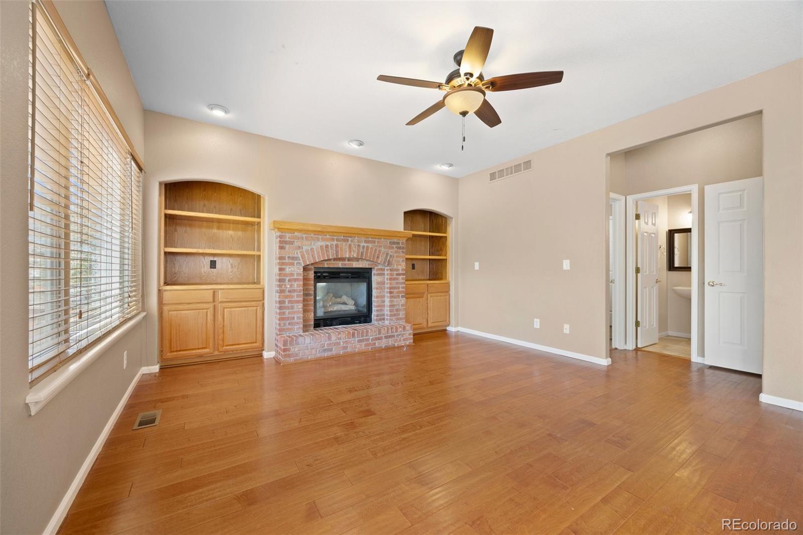8985 Edgewood Lane Highlands Ranch, CO 80130 - Photo 13 of 45 Gallery Image 13