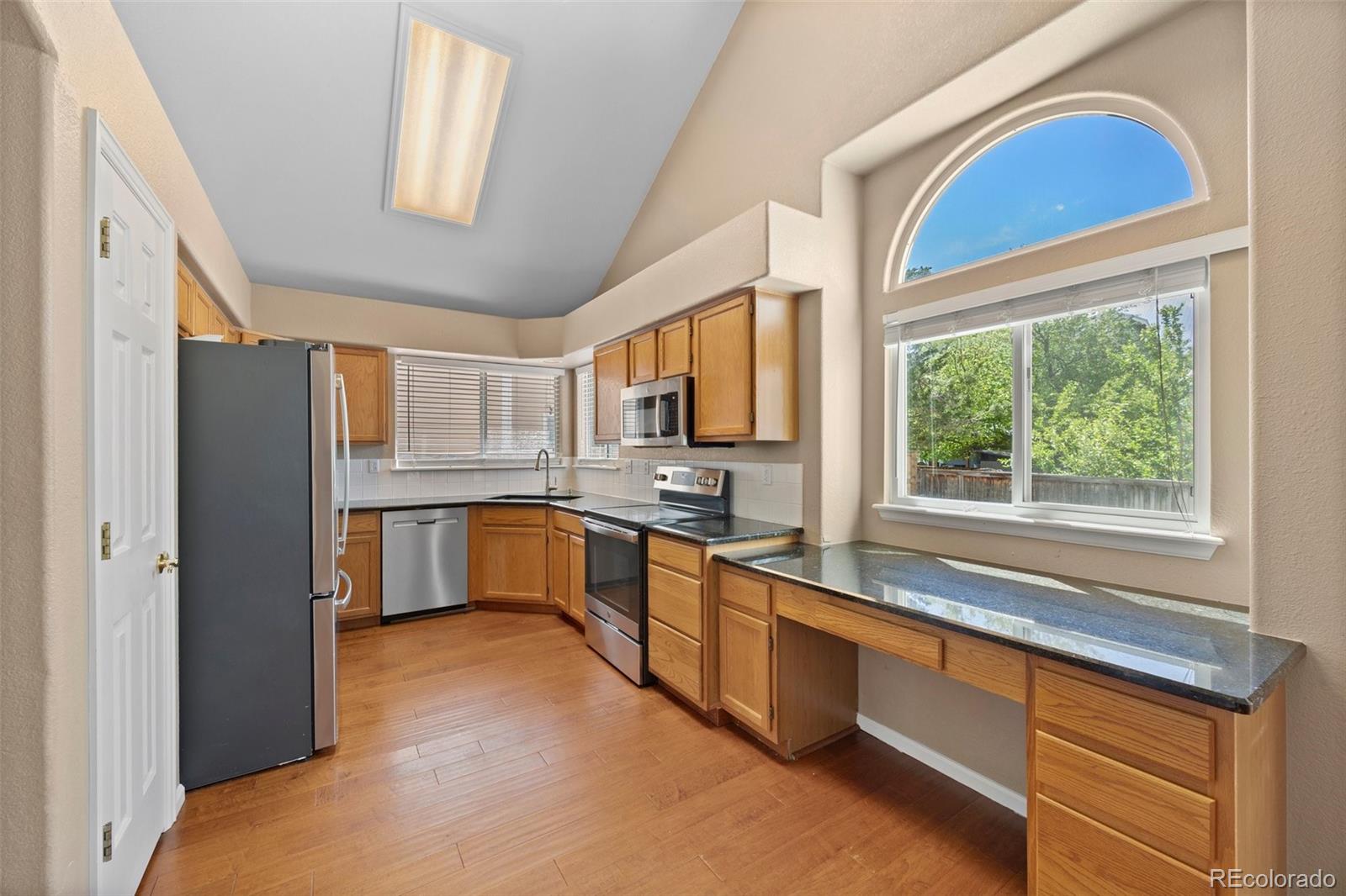 8985 Edgewood Lane Highlands Ranch, CO 80130 - Photo 19 of 45 Gallery Image 19