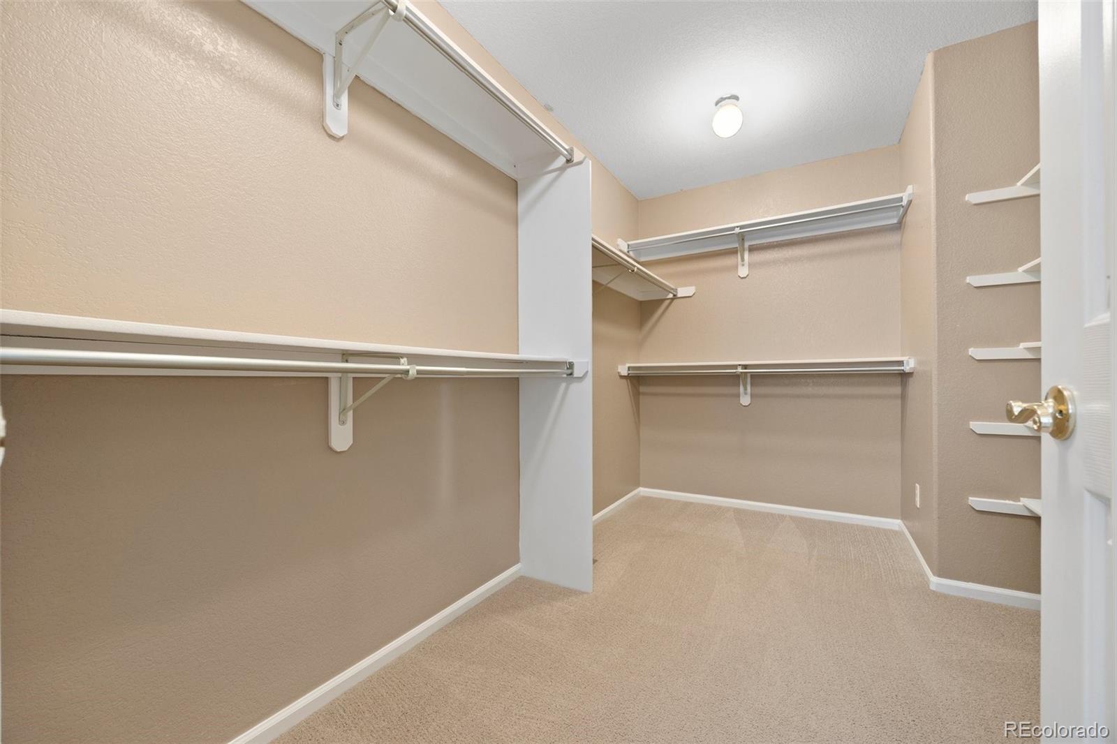 8985 Edgewood Lane Highlands Ranch, CO 80130 - Photo 30 of 45 Gallery Image 30