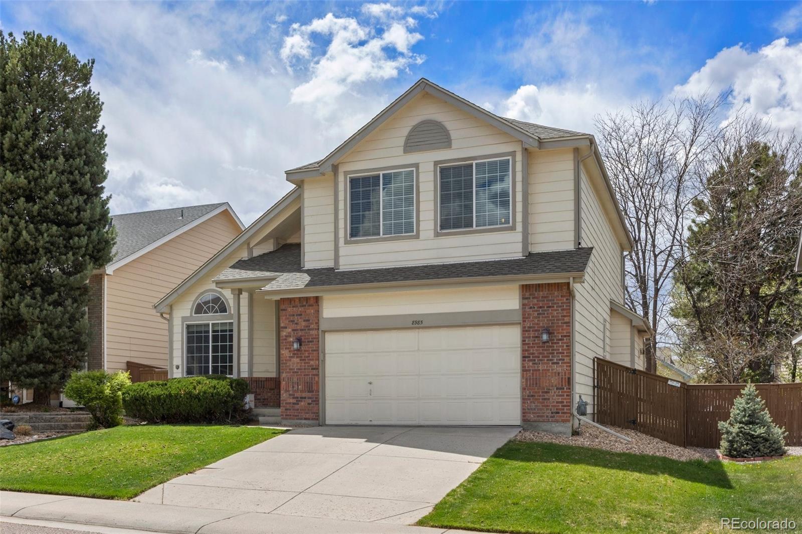 8985 Edgewood Lane Highlands Ranch, CO 80130 - Photo 4 of 45 Gallery Image 4