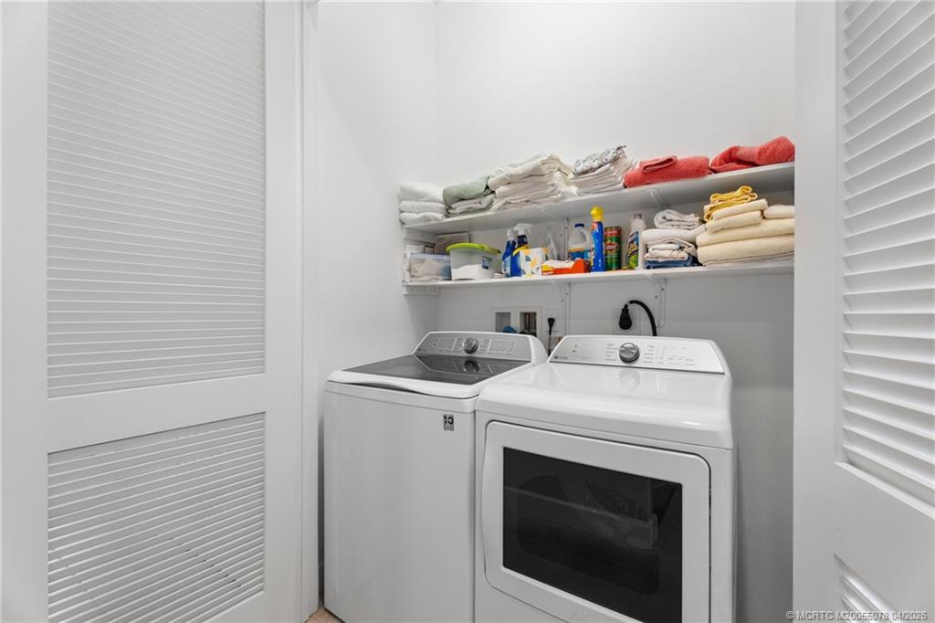 1560 Island Cove Road Fort Pierce, FL 34949 - Photo 24 of 41 In Home Laundry