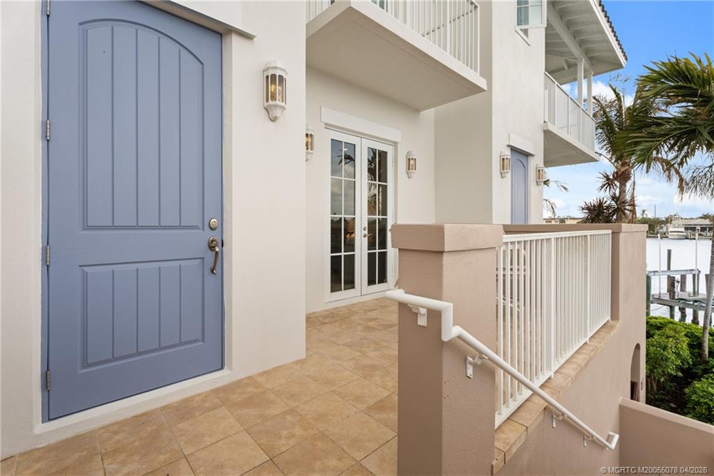 1560 Island Cove Road Fort Pierce, FL 34949 - Photo 7 of 41