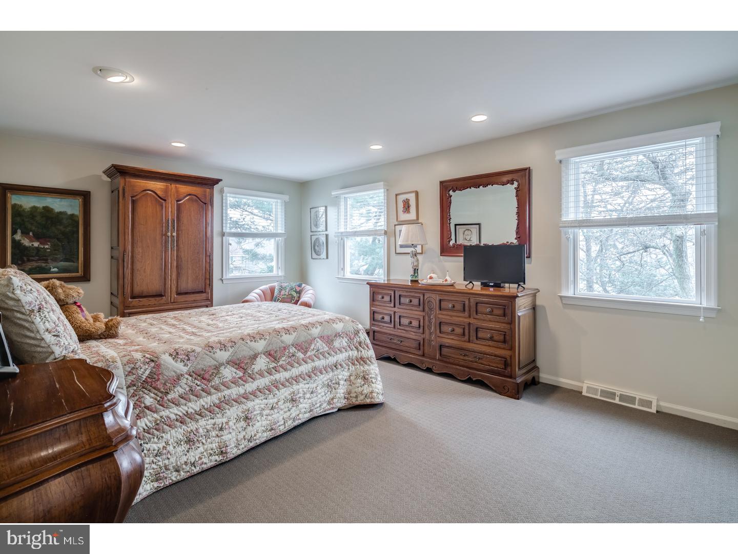 1211 Dillon Road Fort Washington, PA 19034 - Photo 18 of 24 Gallery Image 18
