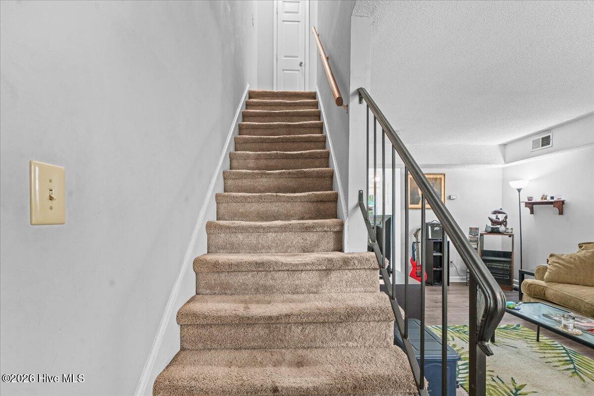 4700 Blue Bird Court, Unit B Raleigh, NC 27606 - Photo 5 of 45