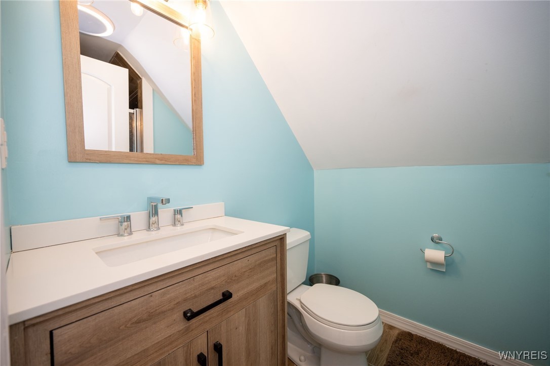 88 Colony Street Depew, NY 14043 - Photo 16 of 28 2nd floor bath/w shower