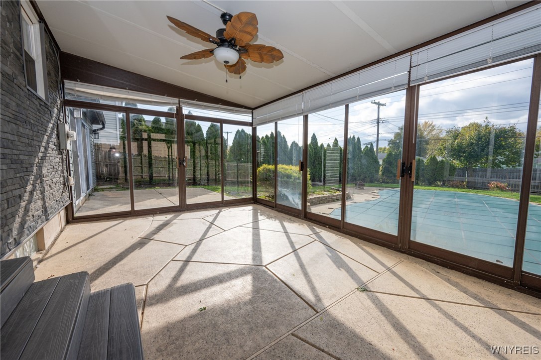 88 Colony Street Depew, NY 14043 - Photo 10 of 28 Forida/3 season room