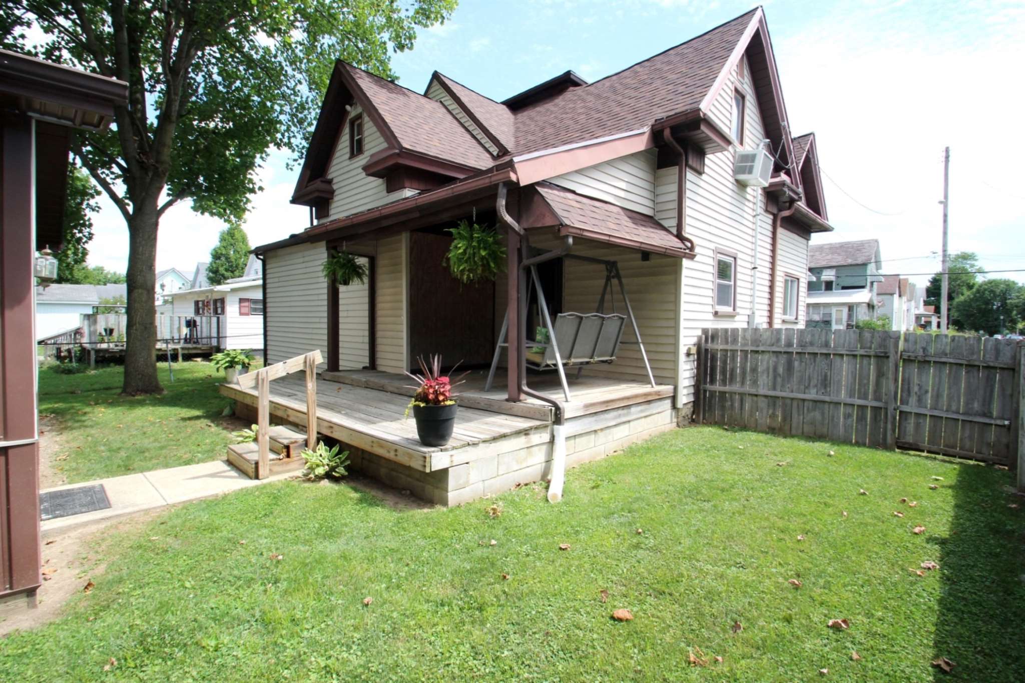 506 North Spring Street Wabash, IN 46992 - Photo 3 of 24 Gallery Image 3