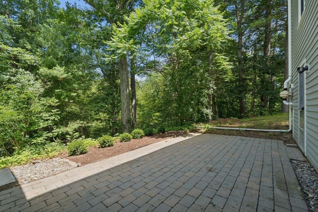 15 Pine Grove Road Westford, MA 01886 - Photo 32 of 41