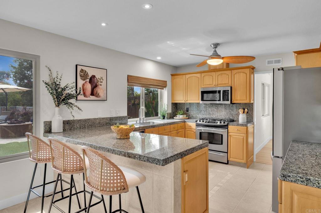 327 Islander Street Oceanside, CA 92054 - Photo 13 of 68