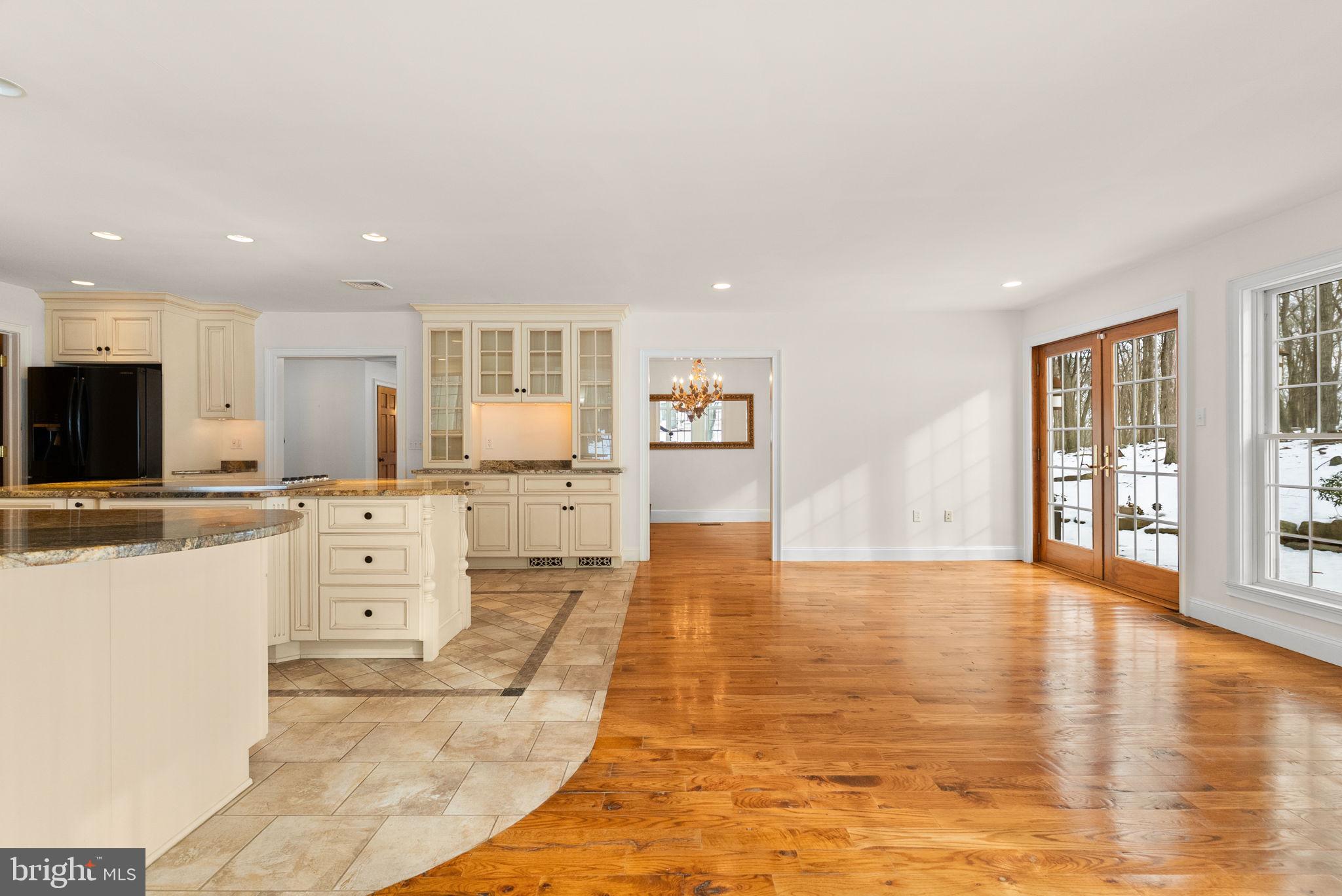 7044 Ely Road New Hope, PA 18938 - Photo 14 of 60