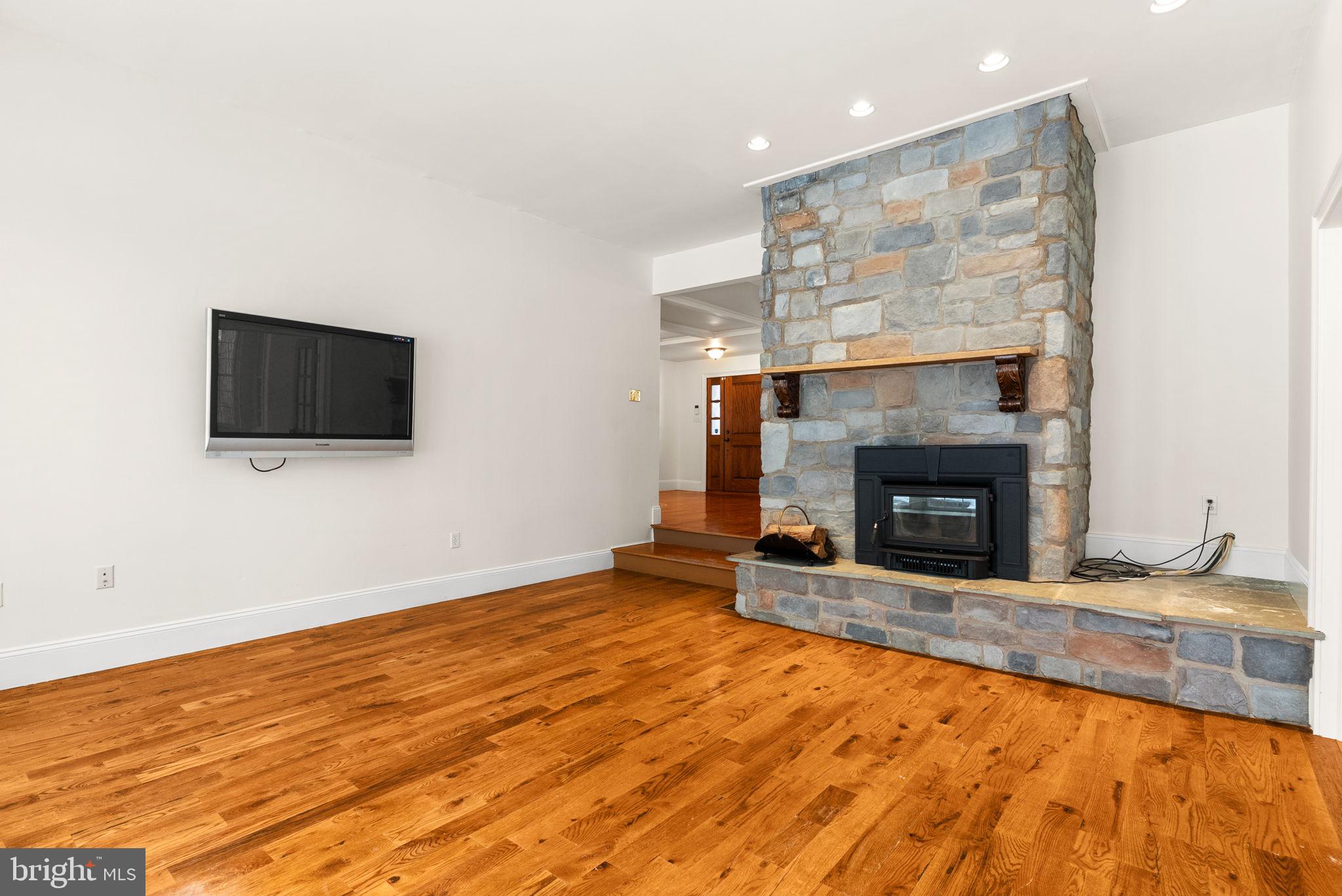 7044 Ely Road New Hope, PA 18938 - Photo 25 of 60