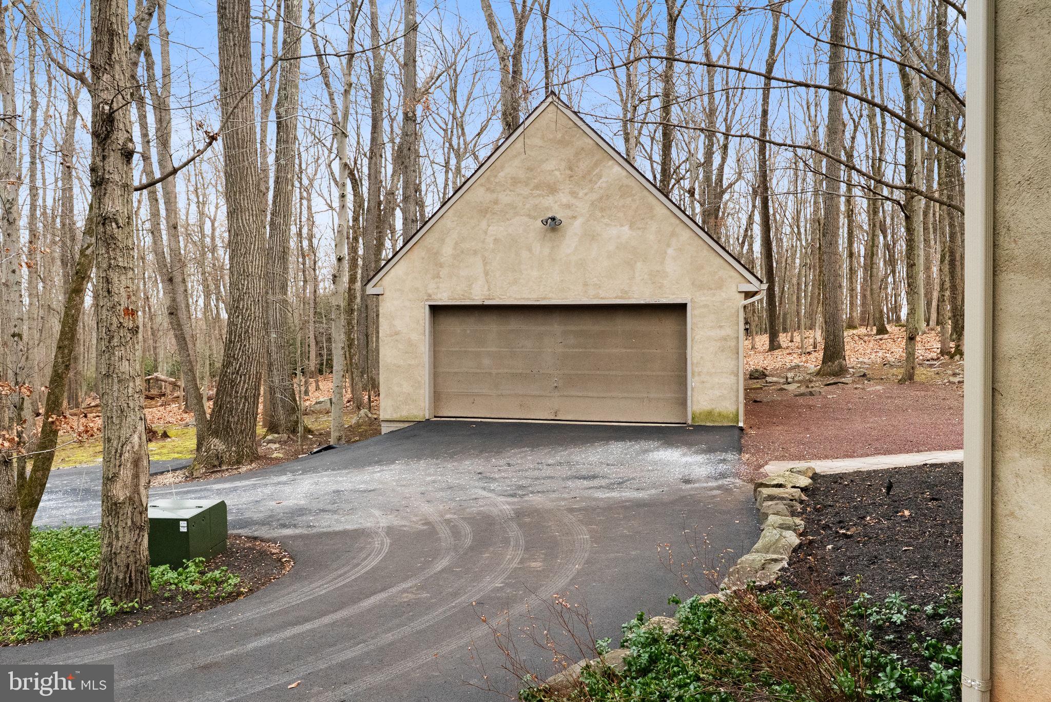 7044 Ely Road New Hope, PA 18938 - Photo 56 of 60