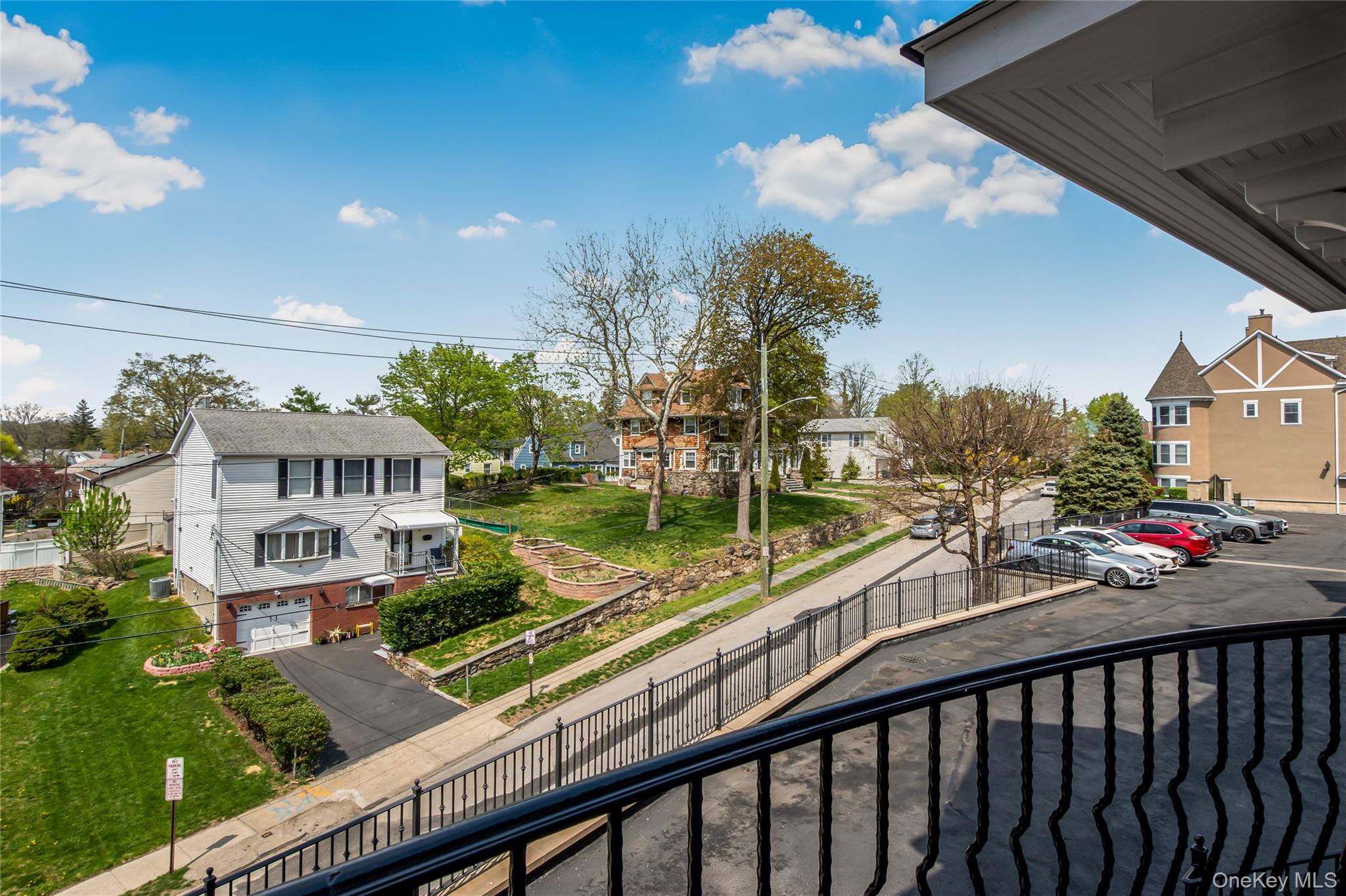 80 Old Boston Post Road, Unit 2 New Rochelle, NY 10801 - Photo 4 of 28