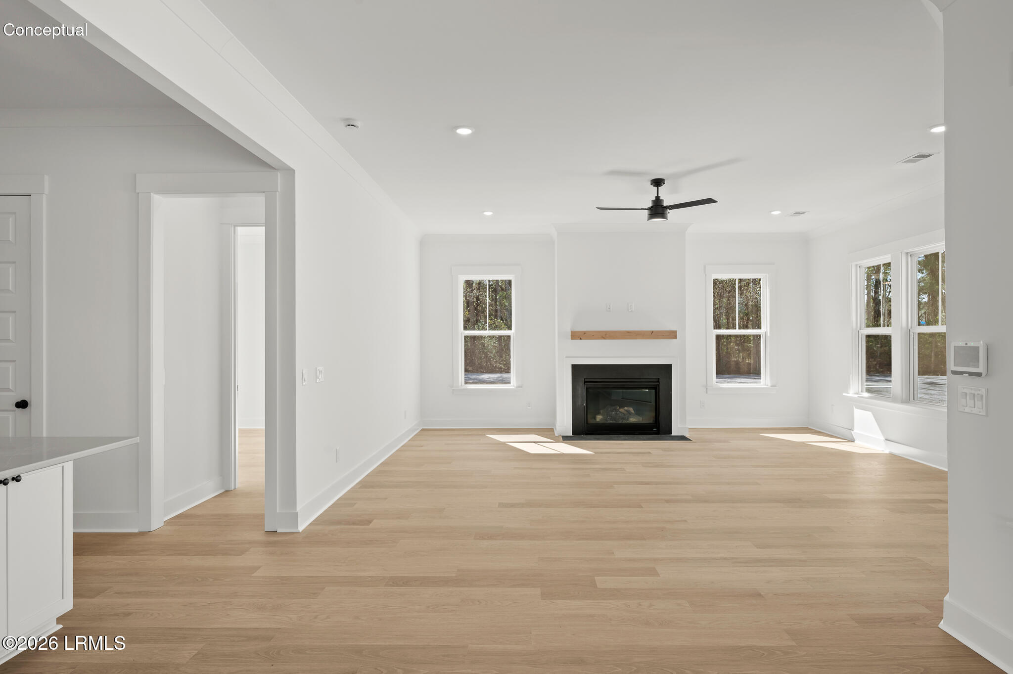 2202 B.E. Wheatley Beaufort, SC 29902 - Photo 12 of 31 Livingroom