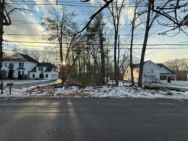 $425,000 | 106 Cherry Street, Shrewsbury, MA 01545