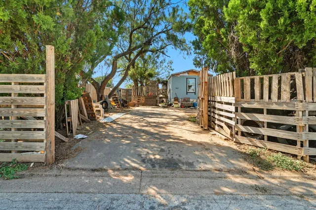 $29,900 | 502 Western Hills Drive, Abilene, TX 79605