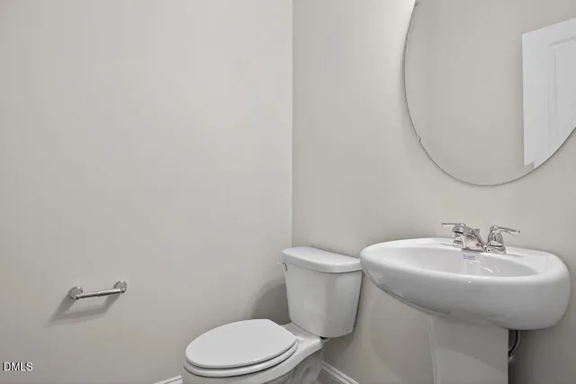 $1,925 | 586 Barrington Row Avenue, Zebulon, NC 27597