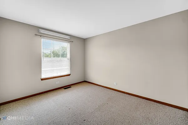 $3,100 | 217 Wimbledon Place, Bloomingdale, IL 60108