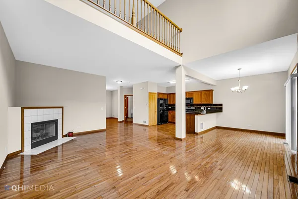 $3,100 | 217 Wimbledon Place, Bloomingdale, IL 60108