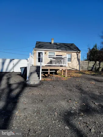 $2,350 | 4227 Prince William Parkway, Woodbridge, VA 22192