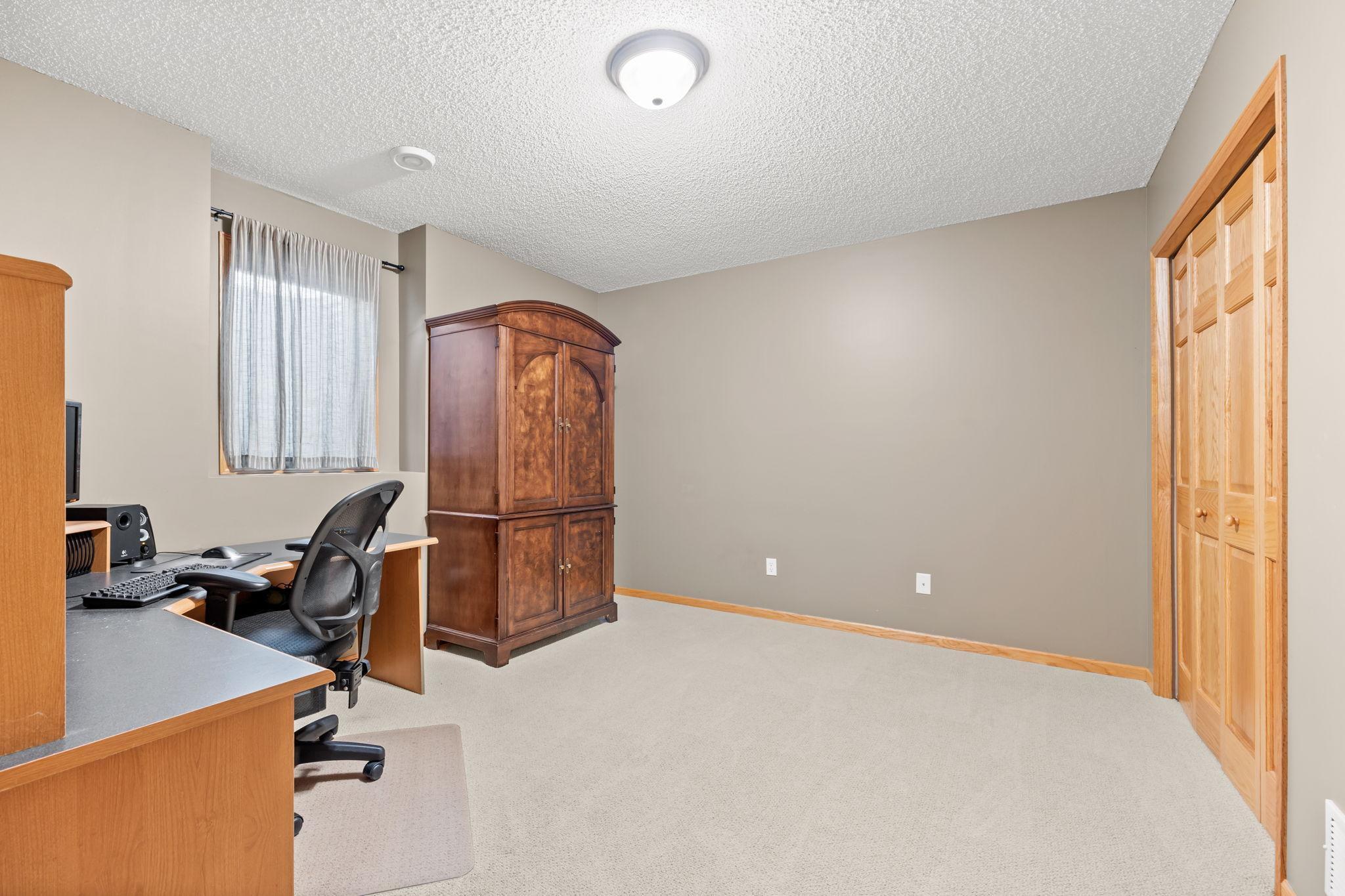 301 3rd Street Southwest Delano, MN 55328 - Photo 24 of 32