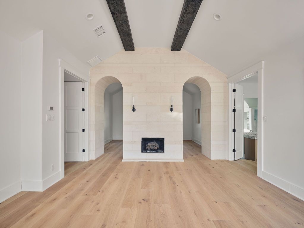 13 Niles Road Austin, TX 78703 - Photo 26 of 40 a view of an empty room with closet and mirror