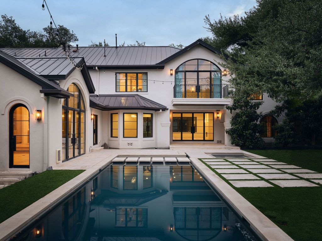 13 Niles Road Austin, TX 78703 - Photo 37 of 40 a view of a house with a swimming pool