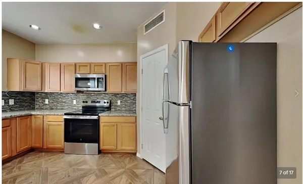 $2,049 | 1323 South 121st Lane, Avondale, AZ 85323