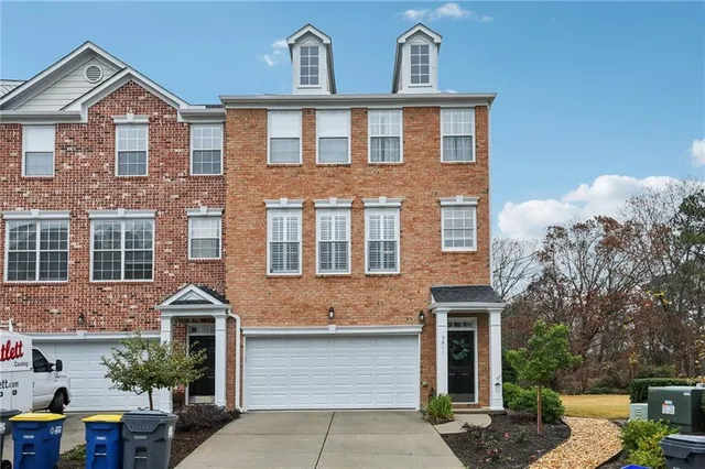 $529,900 | 3811 Chattahoochee Summit Drive Southeast, Unit 5, Atlanta, GA 30339