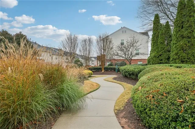 $529,900 | 3811 Chattahoochee Summit Drive Southeast, Unit 5, Atlanta, GA 30339