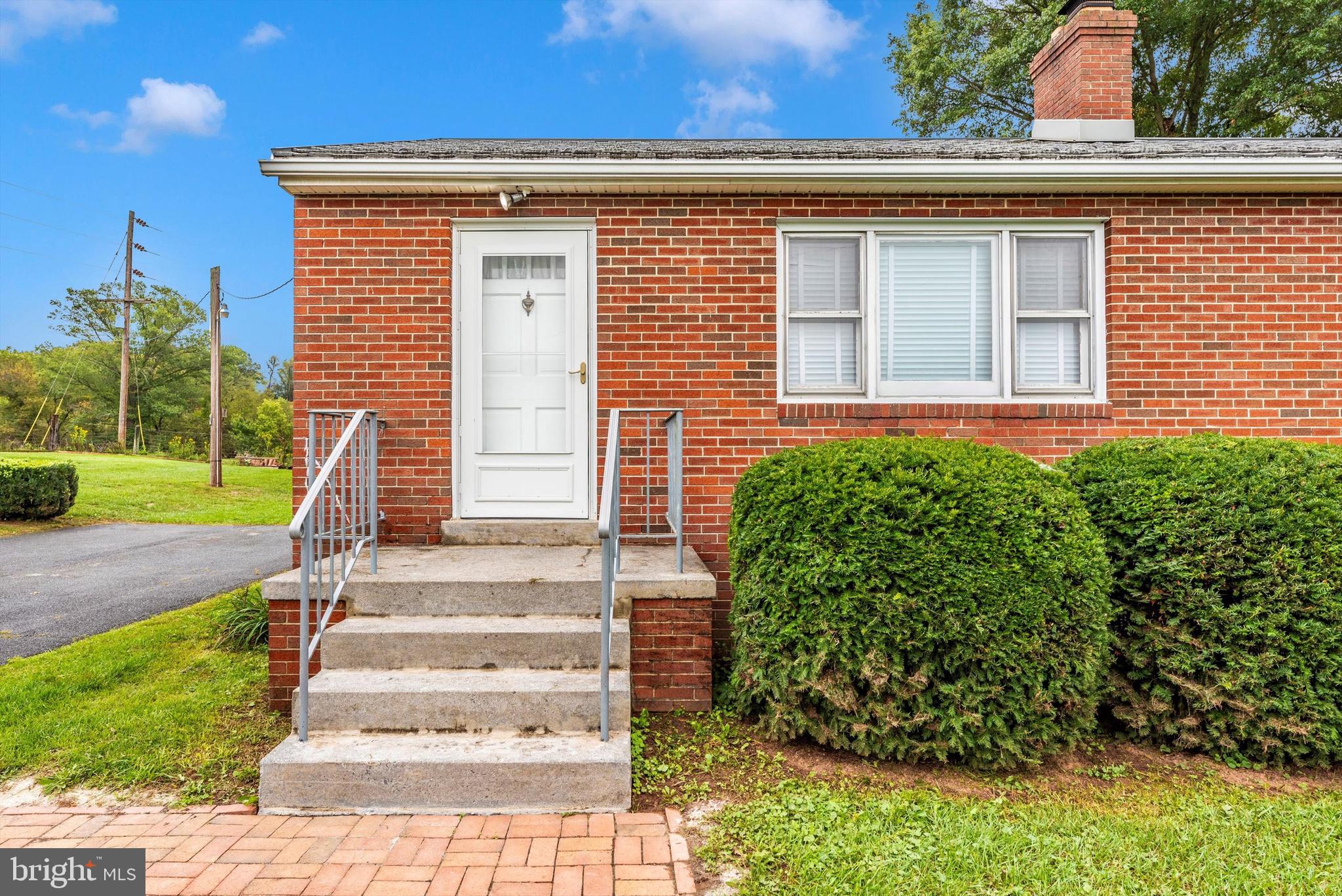 749 Chick Road Tuscarora, MD 21790 - Photo 2 of 62