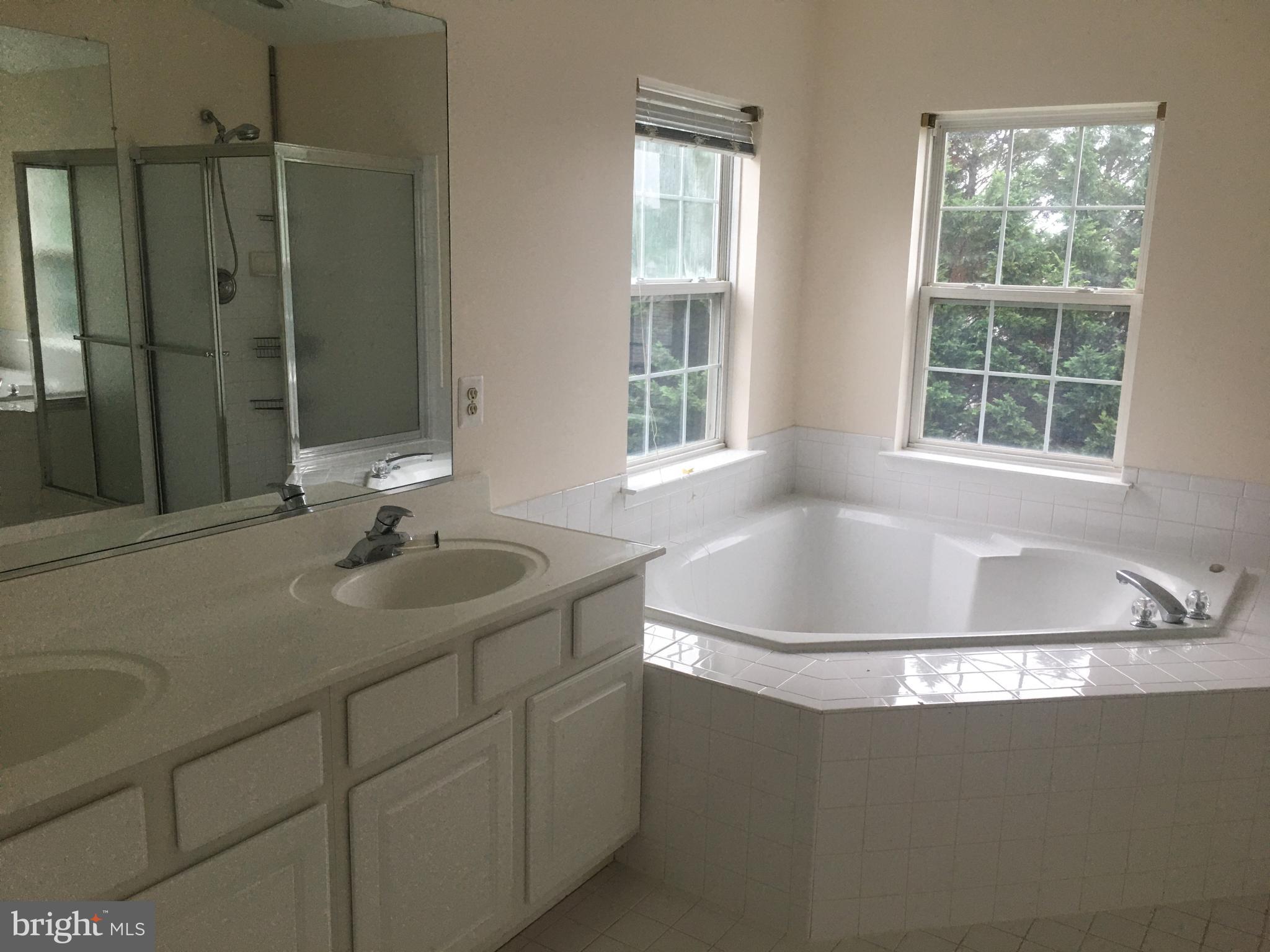 13902 Rockingham Road Germantown, MD 20874 - Photo 13 of 22 Gallery Image 13