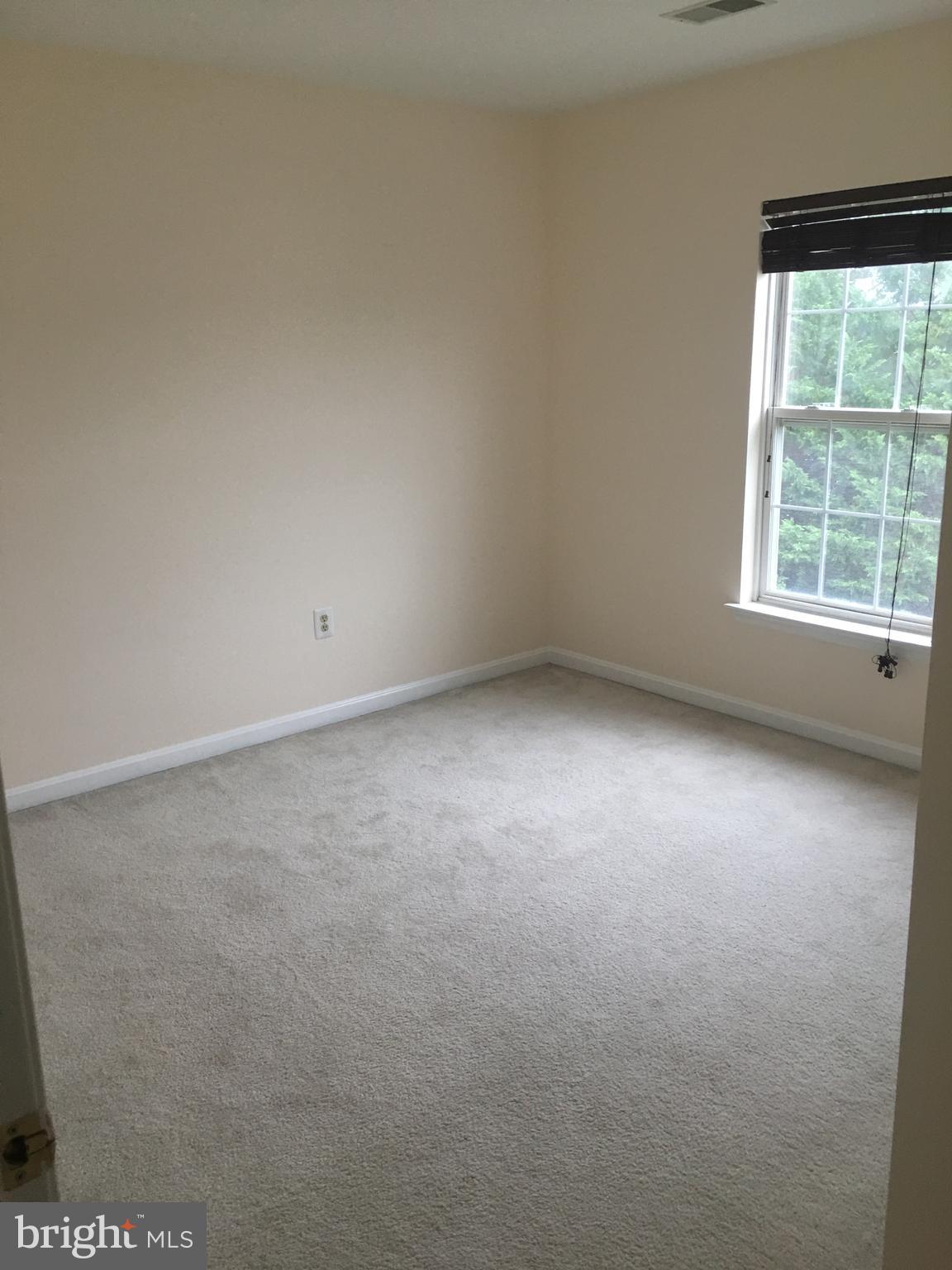 13902 Rockingham Road Germantown, MD 20874 - Photo 20 of 22 Gallery Image 20