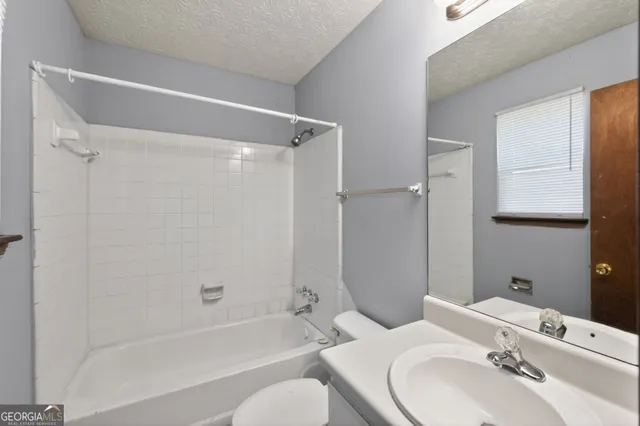 $219,900 | 10248 Briarbay Loop, Jonesboro, GA 30238