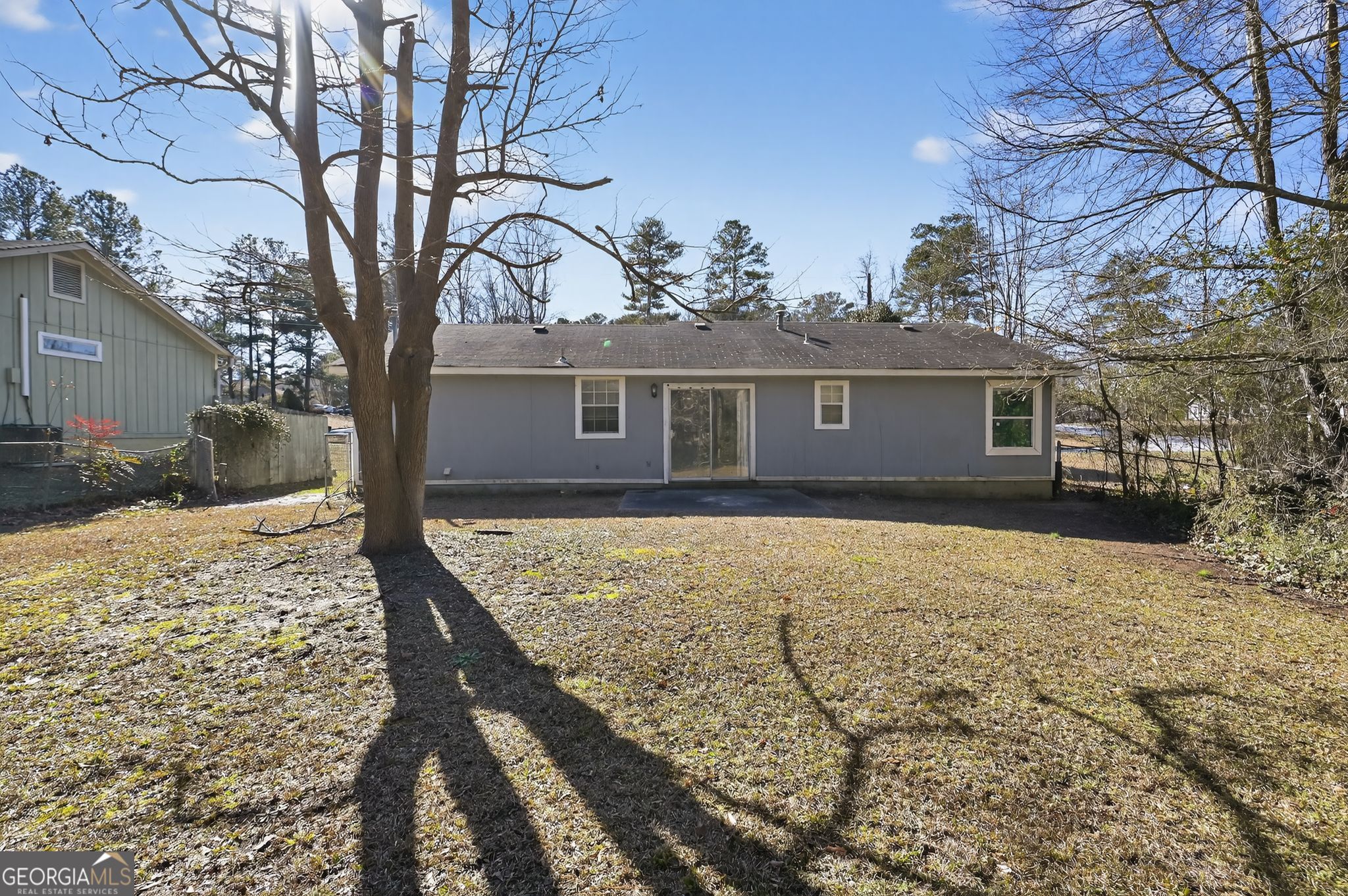 10248 Briarbay Loop Jonesboro, GA 30238 - Photo 27 of 31 front view of house with a yard