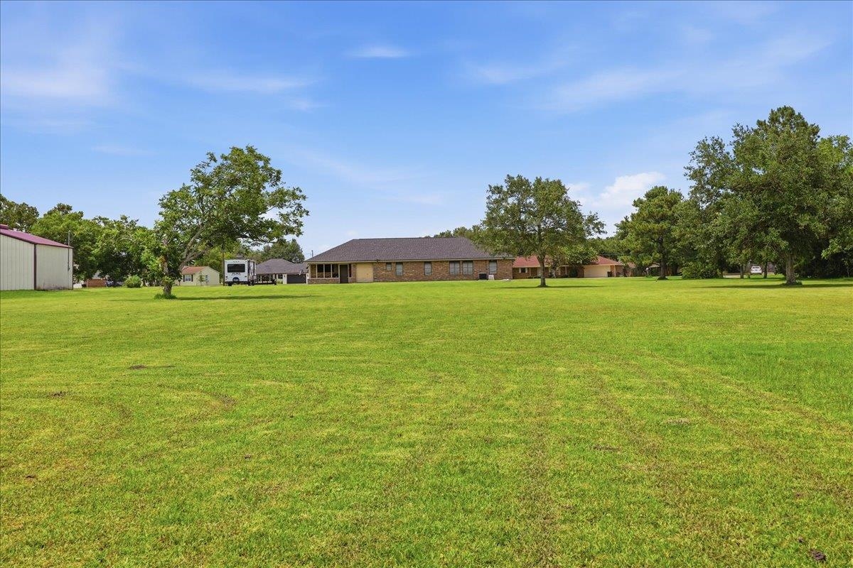 8077 Rice Lane Beaumont, TX 77705 - Photo 28 of 36