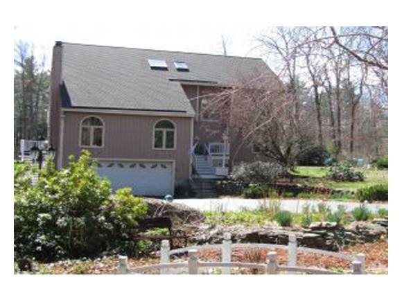 8 McIntosh Road Brookline, NH 03033 - Photo 1 of 1