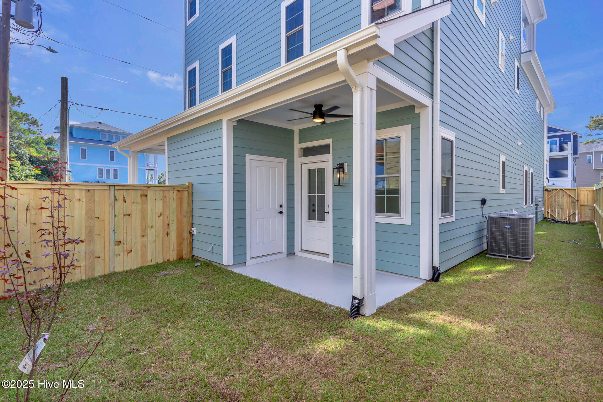 1416 Snapper Lane, Unit 1 Carolina Beach, NC 28428 - Photo 41 of 46 45_500 n carolina ave 00036